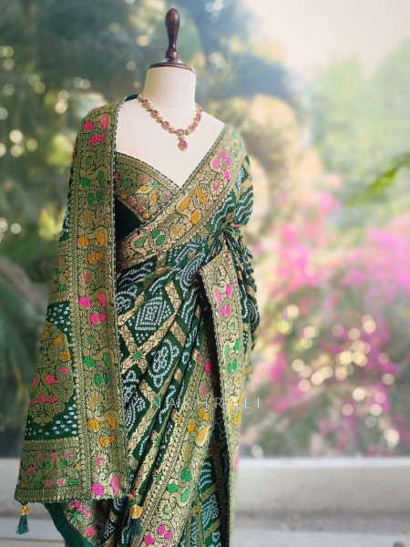 Sanvi Green Bandhani Saree