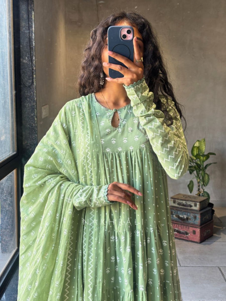 Mireya Green Cotton Anarkali Suit Set with Printed Design