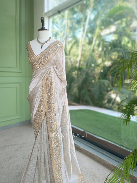 Lumessa Off White Saree with Running Blouse Piece