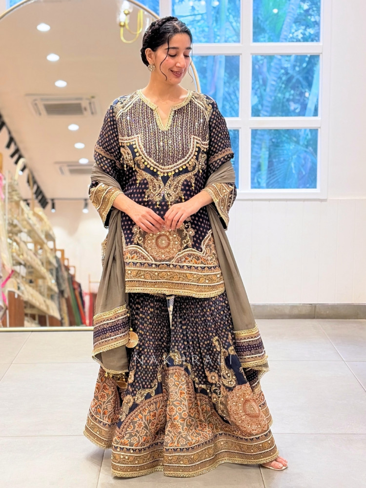 Image of Shahi Mehrab Navy Blue Crepe Suit