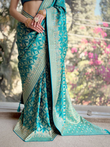 Aarvika Rama Green Banarasi Brocade Saree with Woven Motifs