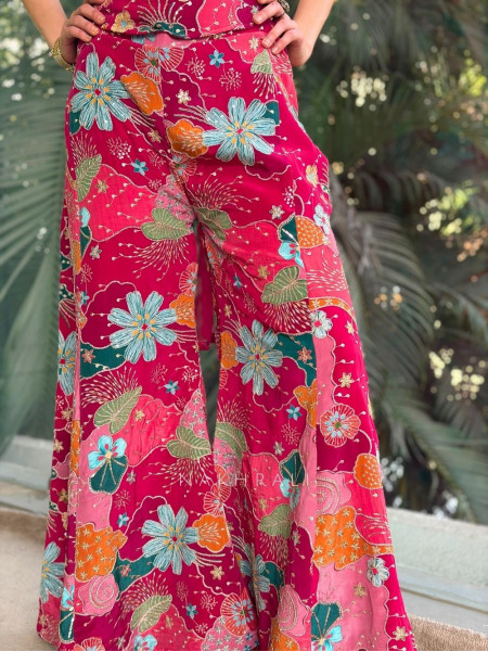 Zairyn Magenta Indo-Western Set with Zari and Sequin Work