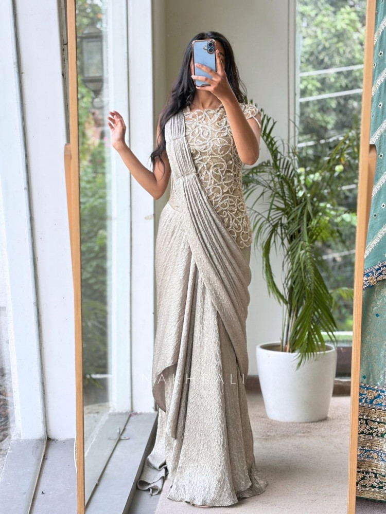 Image of Ripple Beige Crushed Silk &amp; Tulle Net Pre-Stitched Drape Saree