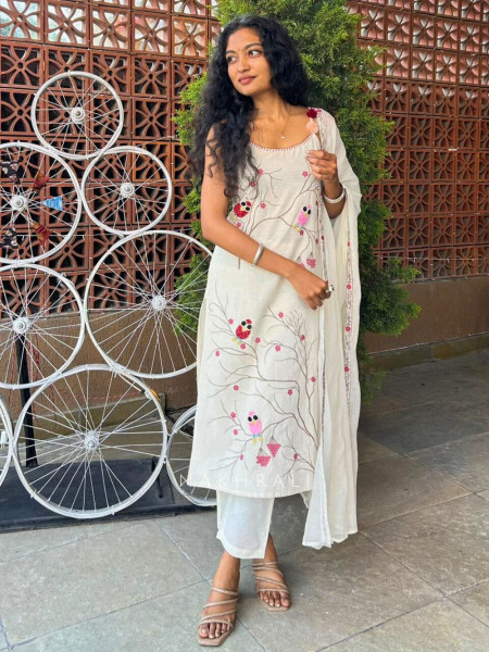Rivya Cream Cotton Suit Set with Nature Embroidery