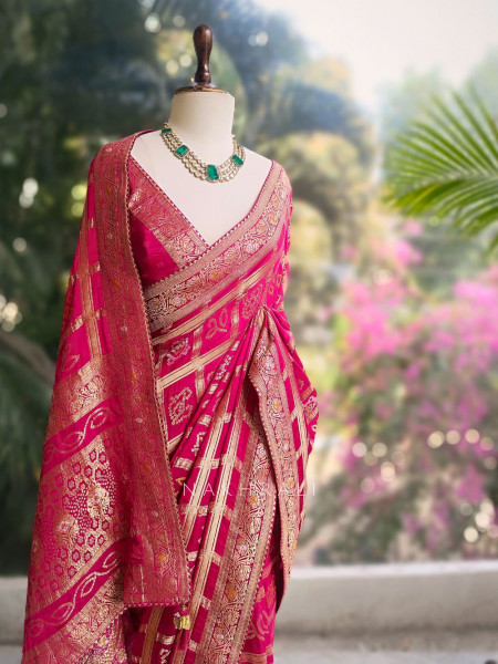 Rangriti Magenta Bandhani Saree with Gota Border