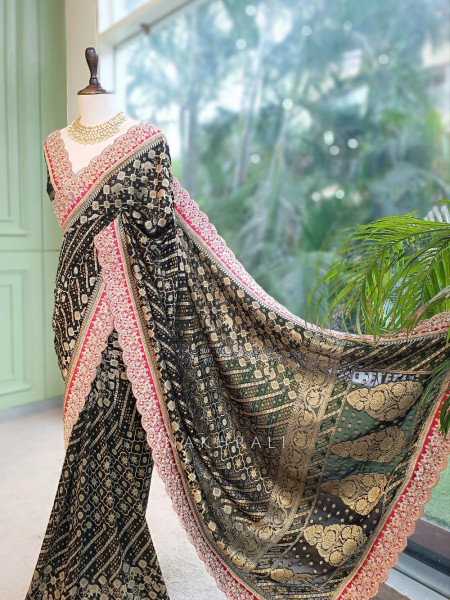 Pranika Black Georgette Saree with Running Blouse Piece