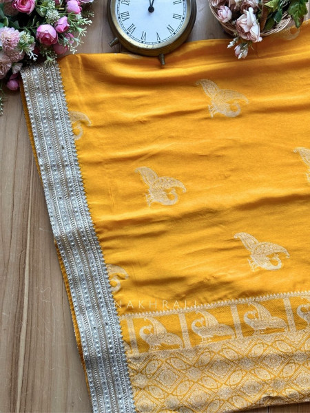 Tavira Yellow Saree with Broad Border and Unstitched Blouse Piece