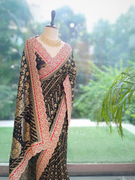 Pranika Black Georgette Saree with Running Blouse Piece