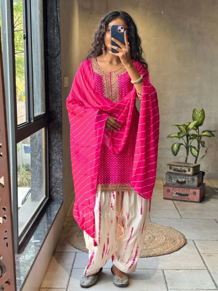 Reha Magenta Bandhej Suit Set with Golden Embroidery and Bead Work