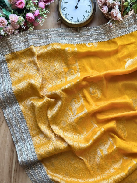 Tavira Yellow Saree with Broad Border and Unstitched Blouse Piece