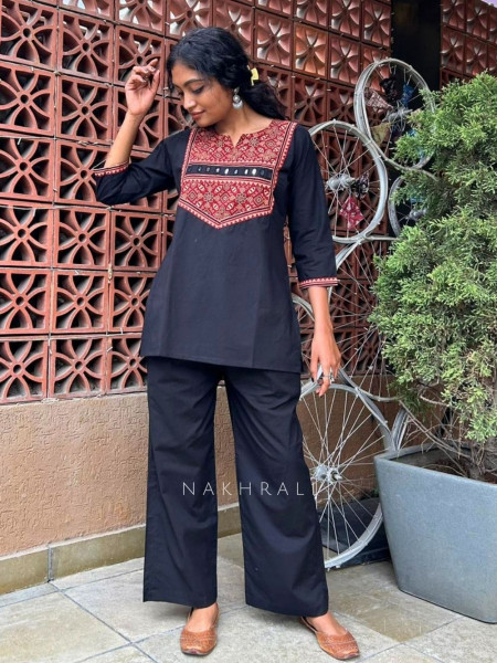 Tulip Black Cotton Co-ord Set