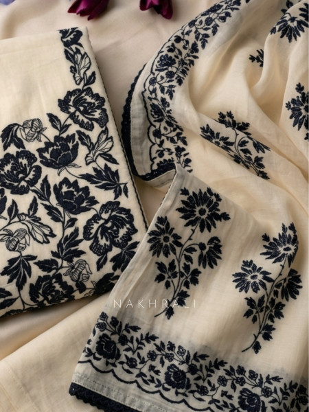 Komallika Off-White Dress Material With Floral Thread Embroidery