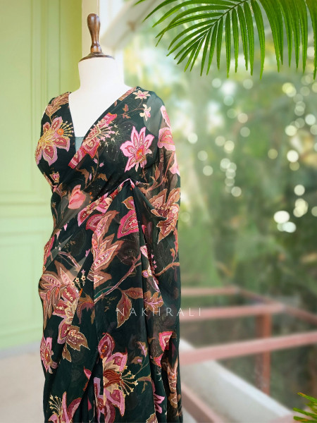 Dahlia Green Organza Saree with Sequin and Cut Dana Work