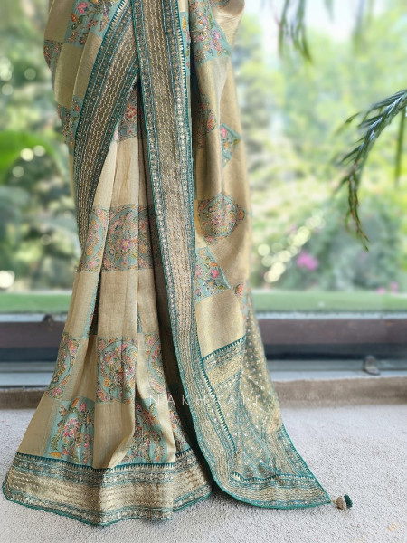 Dastaan-e-Ketan Green Tissue Banarasi Silk Saree