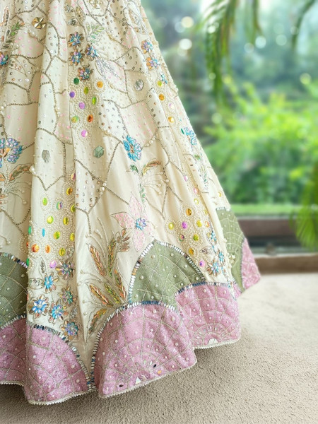 Ishvika Off-white Slub Silk & Tulle Carnival Lehenga Set