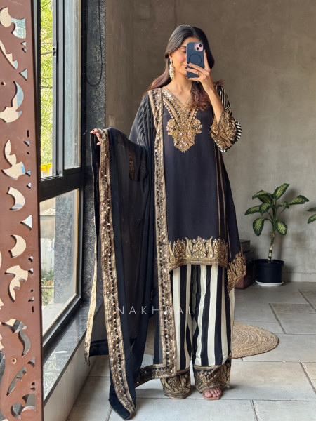 Mehrika Black Kurta Set with Dupatta
