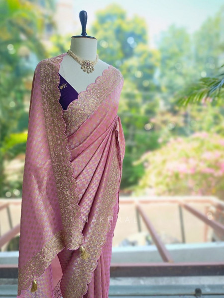 Noor-e-Tarang Purple Checks Weaved Saree with Embroidered Border