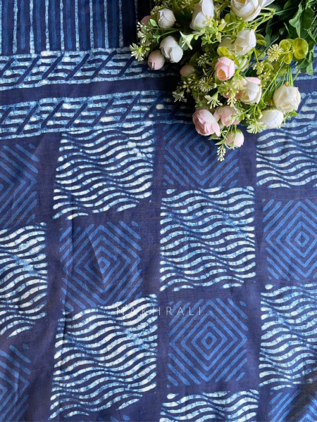 Ira Blue Geo Print Unstitched Dress Material