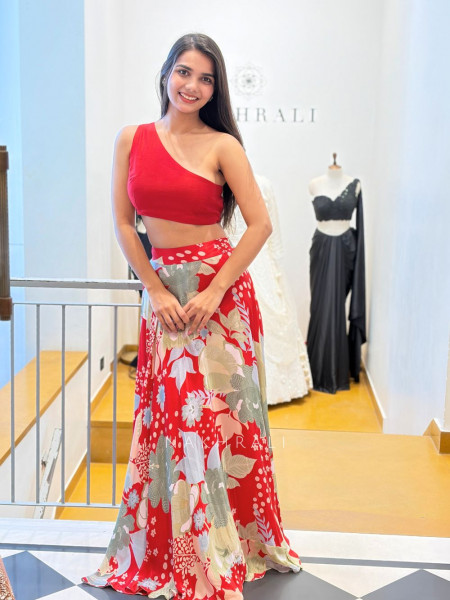 Lahari Red Embellished Crop Top Skirt Set with Cape