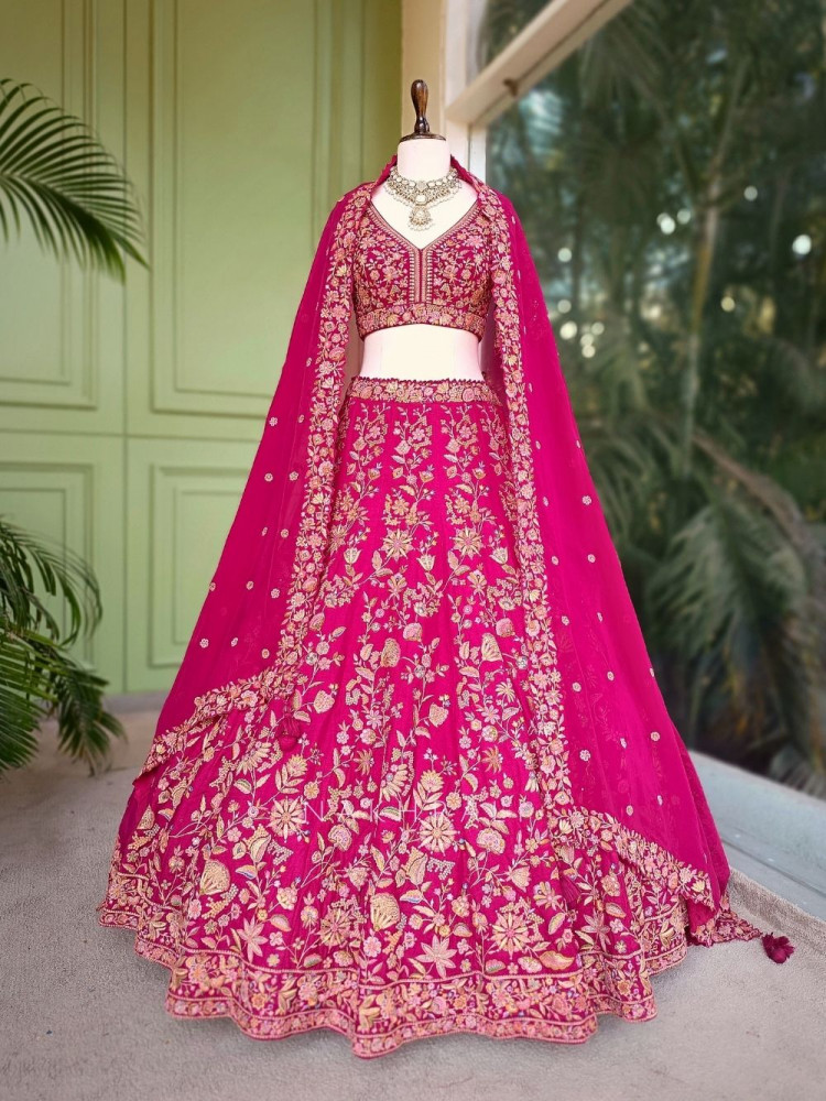 Image of Mehwar Magenta Floral Embroidered Lehenga Set