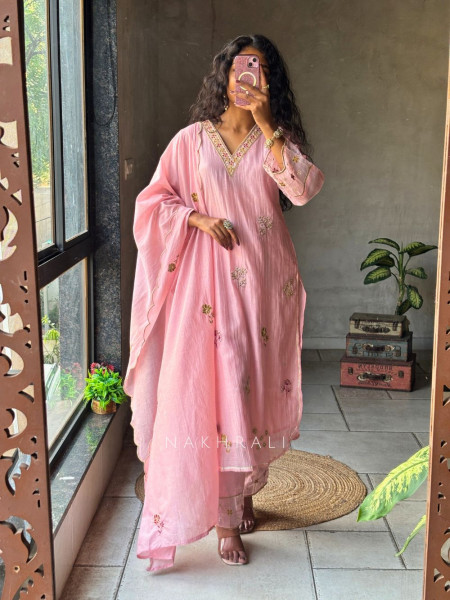 Mrinala Pink Suit Set with Floral Embroidery