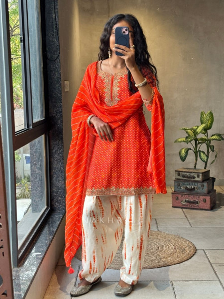Rivkara Orange Bandhej Suit Set with Golden Embroidery and Bead Work