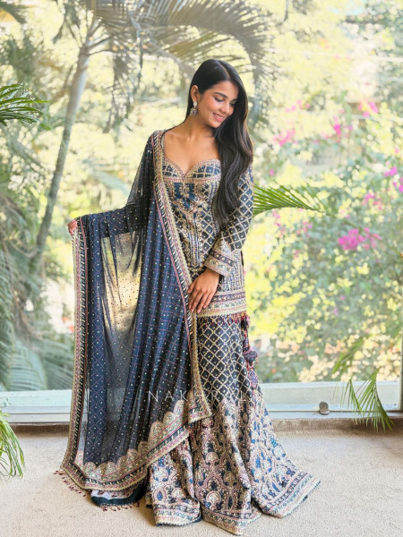 Kiyana Grey Tissue Kurta Palazzo Set with Banarasi Dupatta