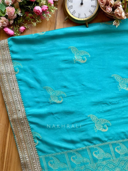 Tavira Rama Saree with Broad Border and Unstitched Blouse Piece