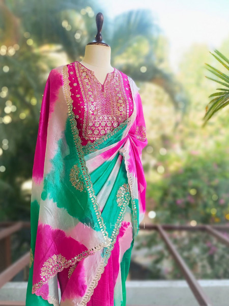 Rangriti Firozi Leheriya Saree with Sequin Gota Blouse