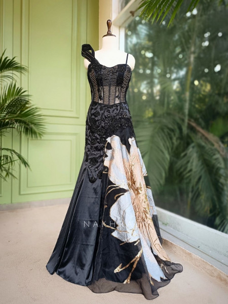 Isalyn Noir Cut-Dana Corset Gown with Statement Floral Motif