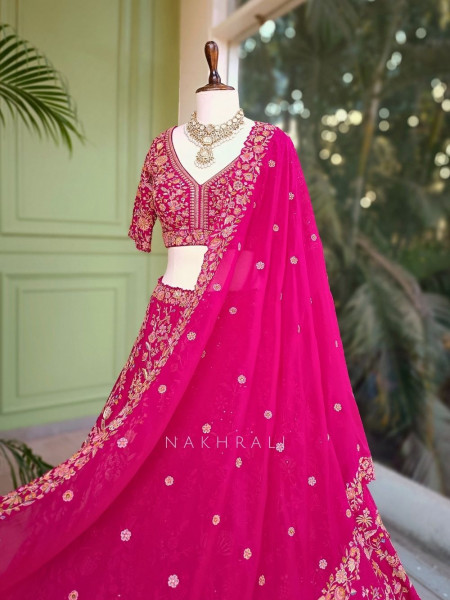 Mehwar Magenta Floral Embroidered Lehenga Set