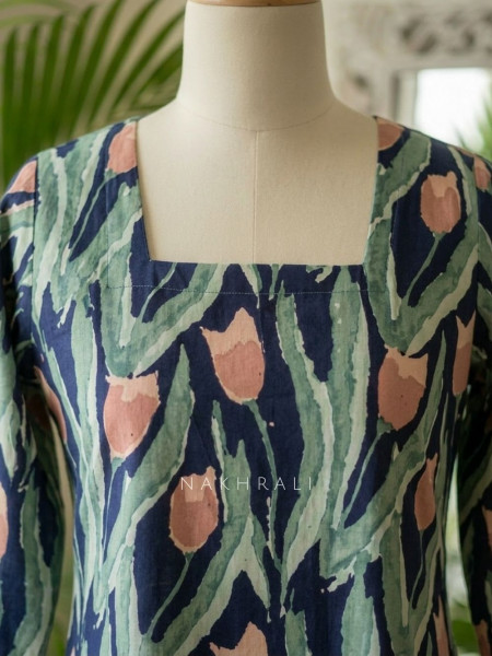 Natkhat Rama Printed Cotton Short Kurti
