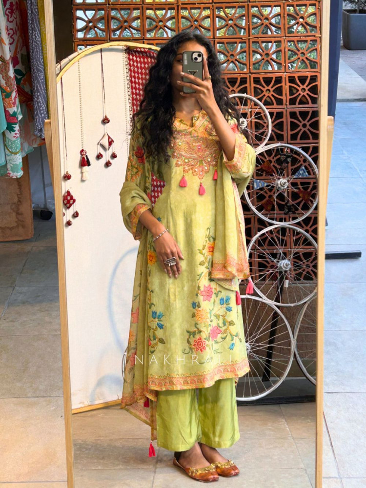 Image of Aarya Green Floral Embroidered Suit Set