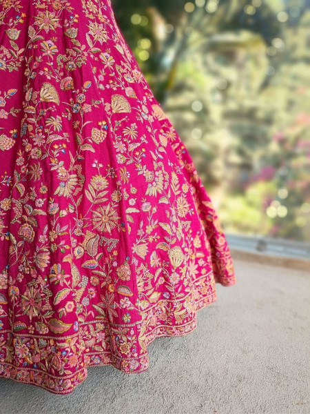 Mehwar Magenta Floral Embroidered Lehenga Set