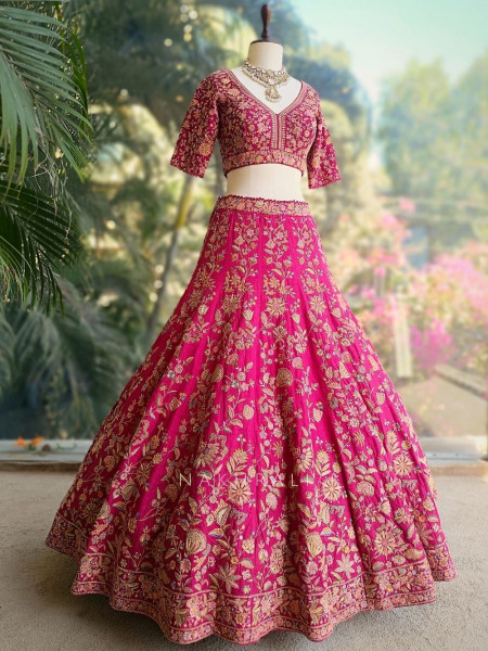 Mehwar Magenta Floral Embroidered Lehenga Set