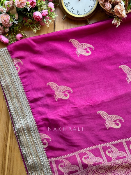 Tavira Purple Saree with Broad Border and Unstitched Blouse Piece