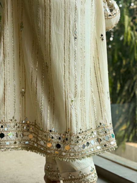 Kivra Cream Pant Kurta Set with Mirror and Thread Work