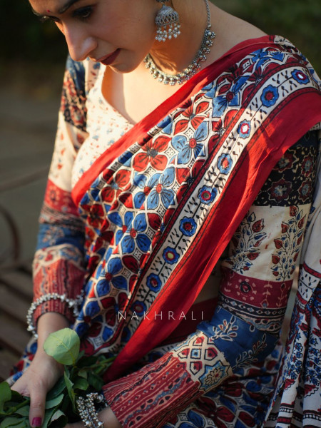 Neerja White Modal Silk Printed Saree