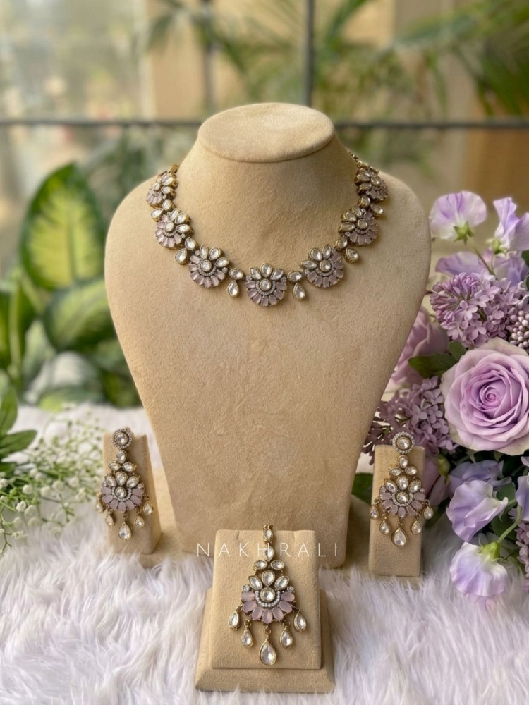 Image of Suvrini Pink &amp; Gold Necklace Set