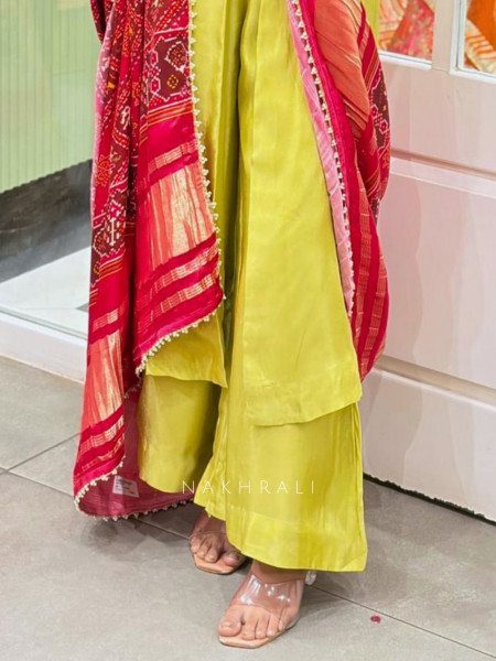 Kavira Yellow Suit Set with Zari Bandhej Dupatta