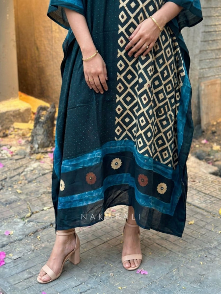 Bohemian Trail Black Printed Kaftan Dress