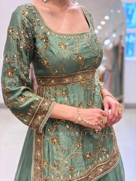 Sage-e-Zardozi Green Lehenga