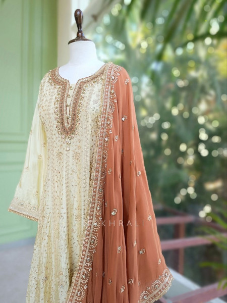 Noorin Cream Anarkali Set with Sequin & Thread Embroidery