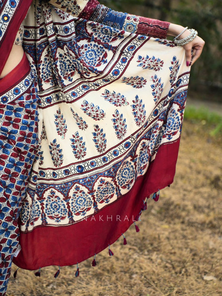 Neerja White Modal Silk Printed Saree