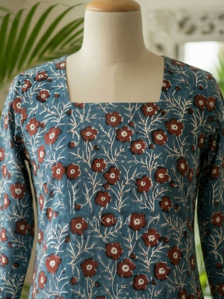 Natkhat Blue Printed Cotton Short Kurti