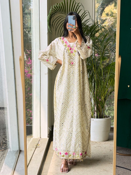 Sivra Cream Pant Kurta Set with Mirror and Thread Work