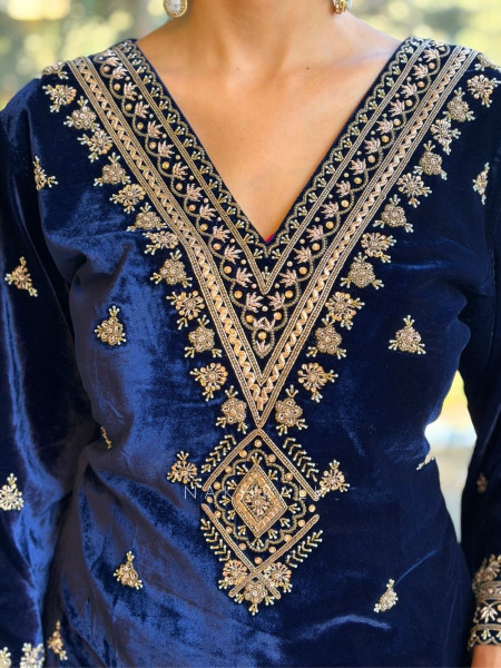 Neelora Navy Velvet Zari Suit Set with Sequin Work