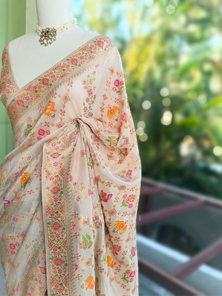 Kasturi Off White Ikat Weaved Saree with Running Blouse Piece