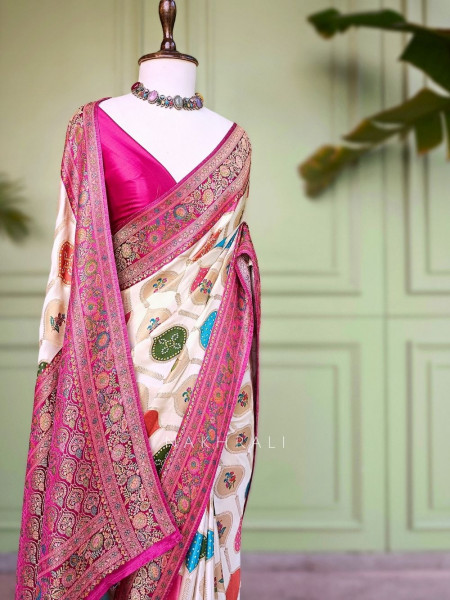 Tarang-Rang Cream Banarasi Silk Saree Patola Zari Weaving