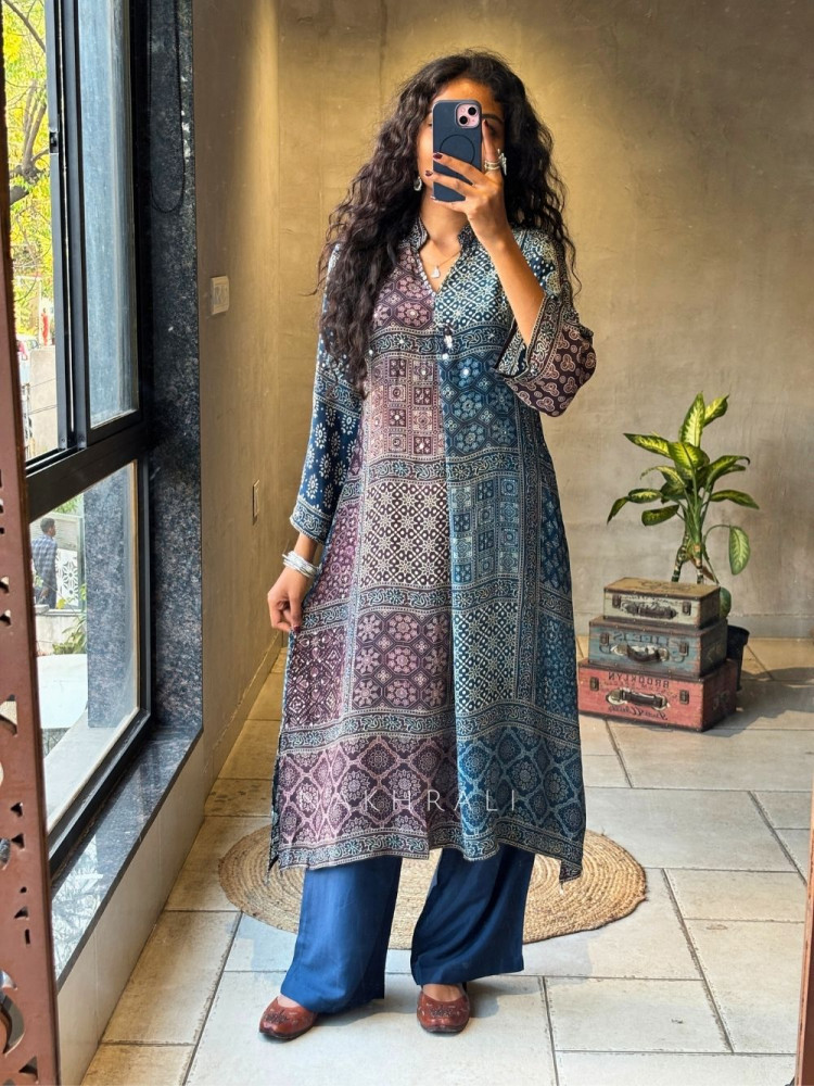 Image of Navaro Wine Kurta Pant Set with Sequin Work